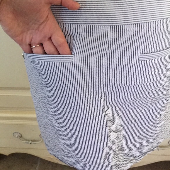 J crew blue and white striped seersucker skirt - Picture 4 of 8